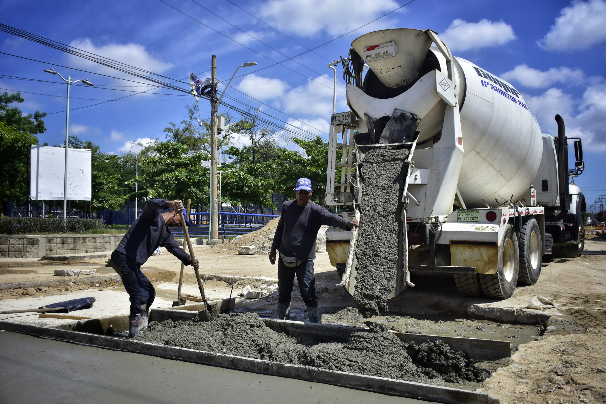Barrios a la Obra sigue trabajando fuerte por las vías de los ...